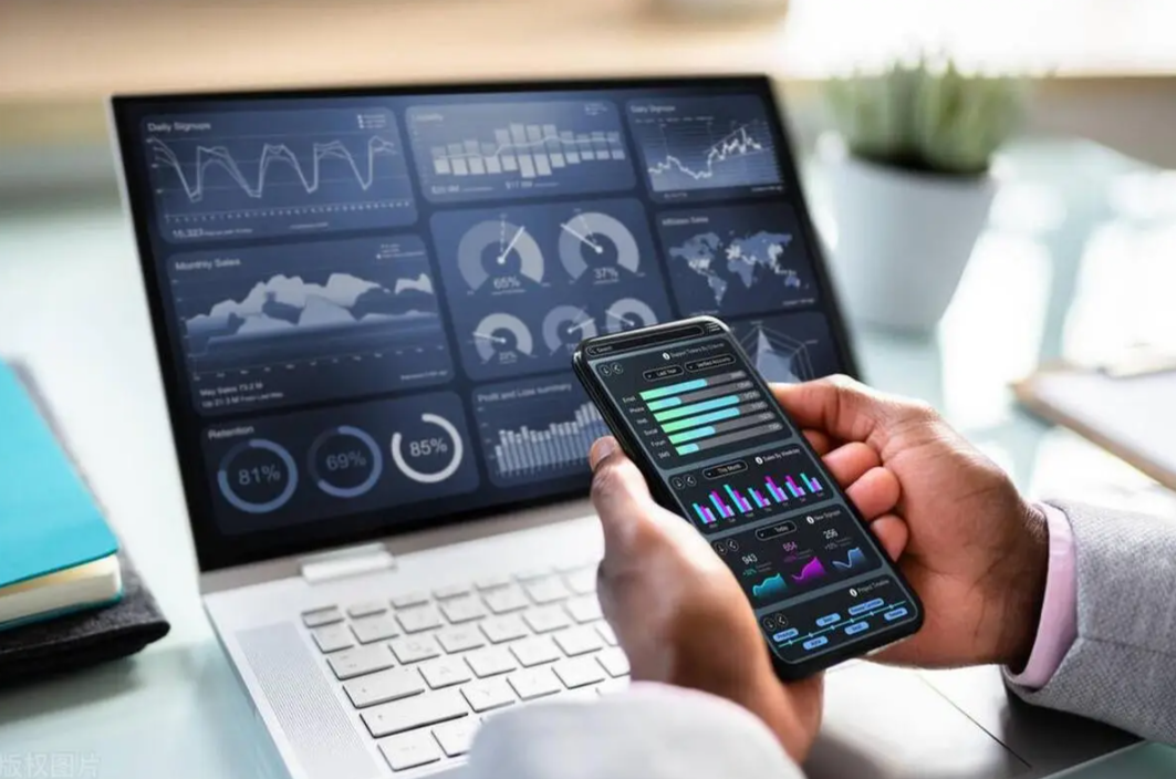 揭秘企业数字化转型的幕后操盘手：什么是真正的数字化产品经理？